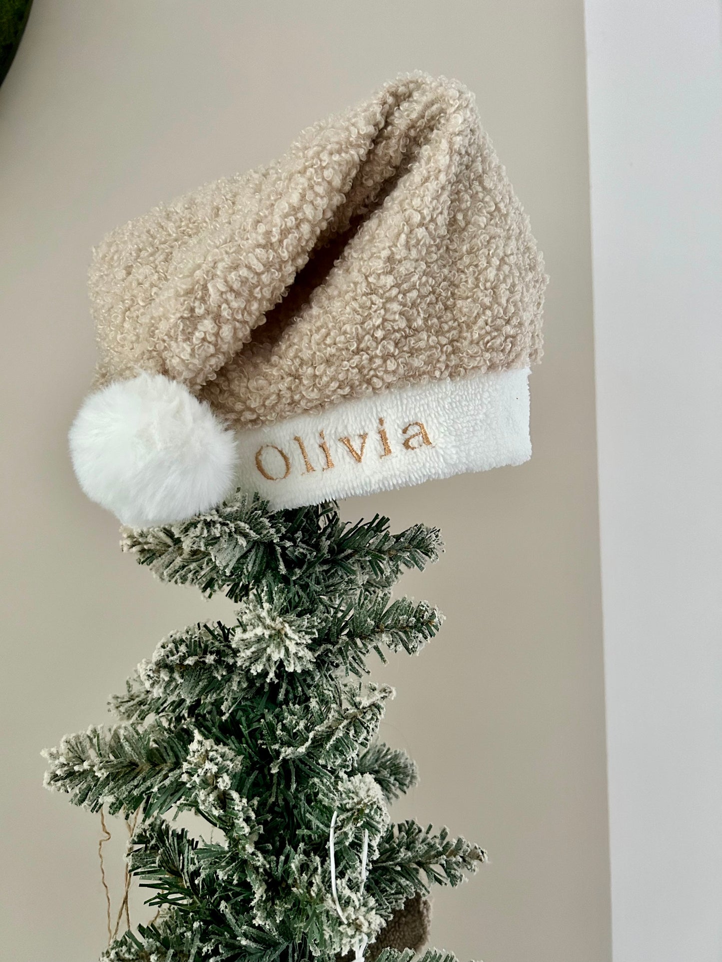 Kerstmuts met gouden naam 