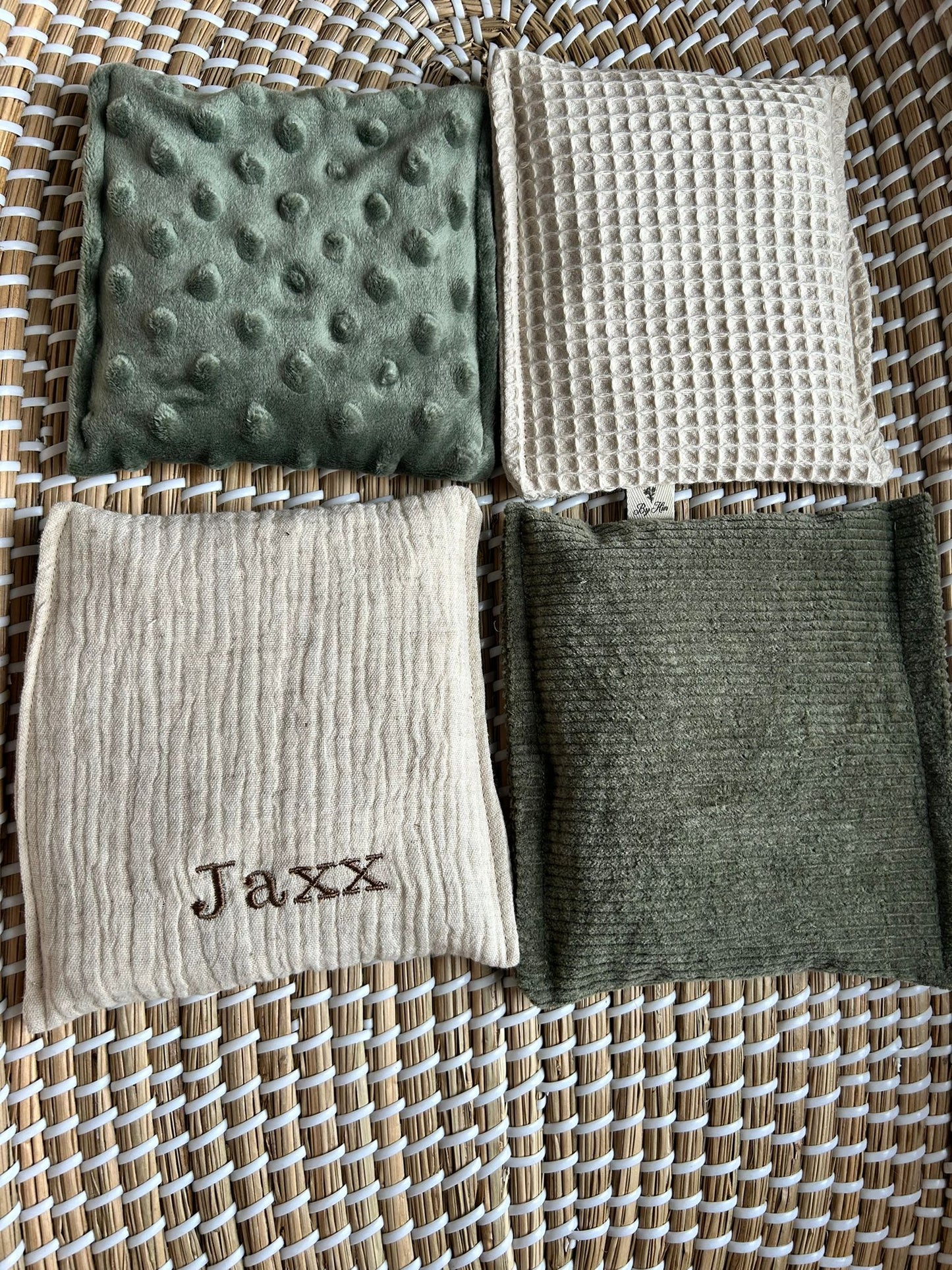 Sensorische pittenzakjes met naam (4 stuks) I Meerdere kleuropties mogelijk